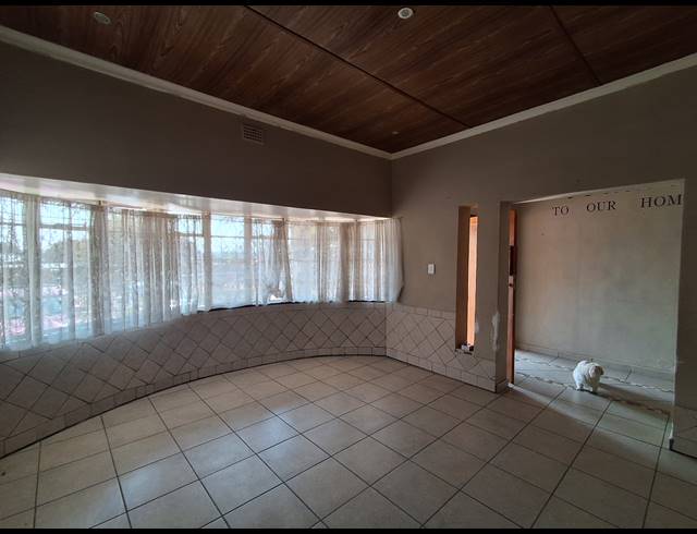 4 BEDROOM FREESTANDING FOR SALE IN ELANDIA